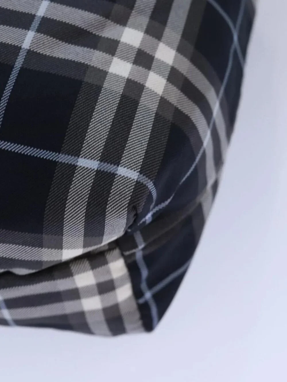 BURBERRY Nova Check Blue Label Drawstring Bag Pouch Nylon Navy Auth ti1925